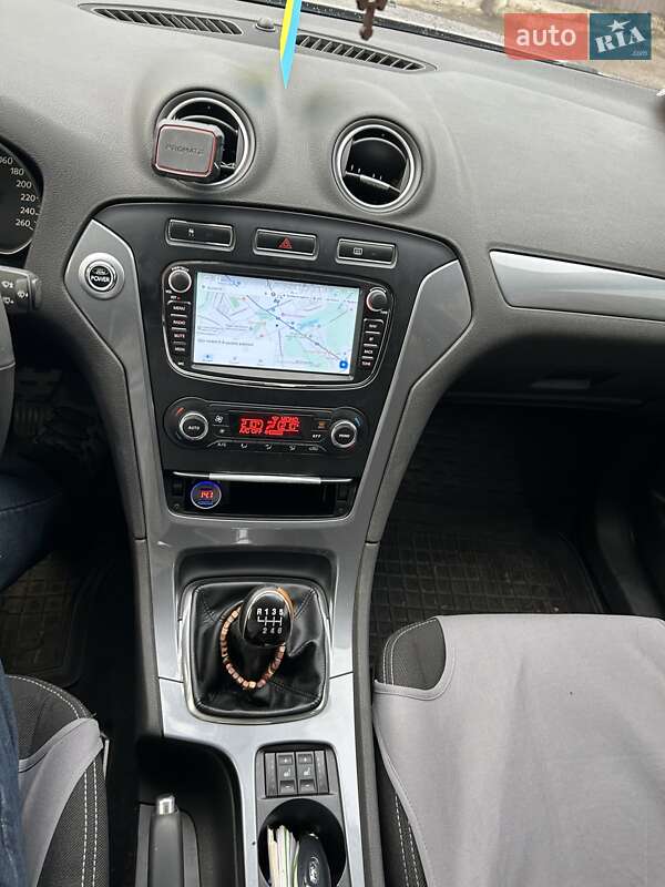 Лифтбек Ford Mondeo 2013 в Черкассах