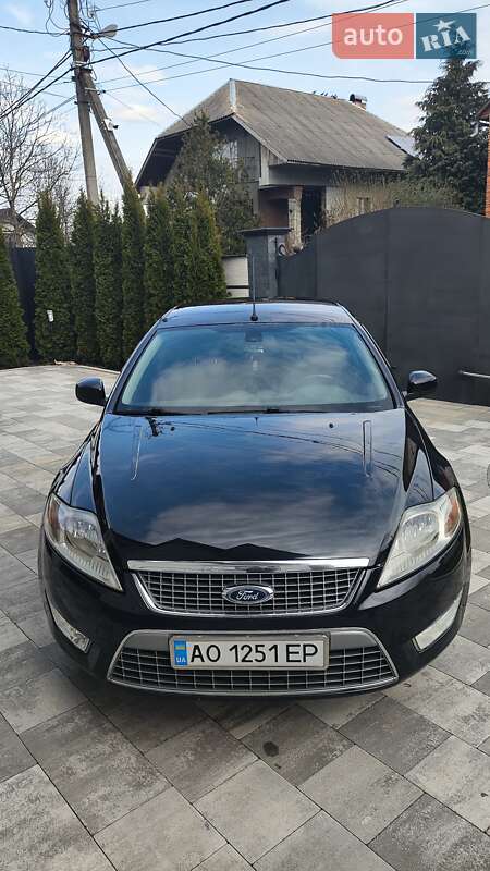 Седан Ford Mondeo 2008 в Хусте