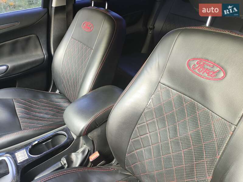 Седан Ford Mondeo 2008 в Хусте