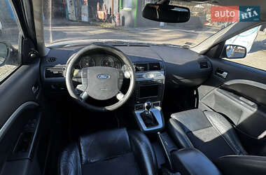 Универсал Ford Mondeo 2004 в 