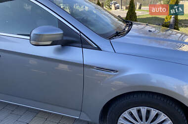 Универсал Ford Mondeo 2013 в 