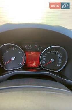 Універсал Ford Mondeo 2011 в 