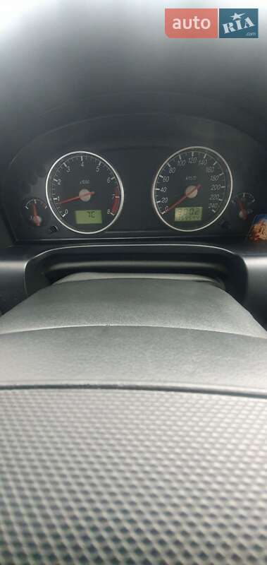 Ліфтбек Ford Mondeo 2002 в Тернополі