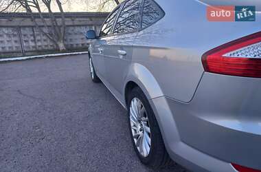 Лифтбек Ford Mondeo 2007 в Тетиеве