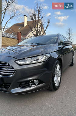 Универсал Ford Mondeo 2015 в 