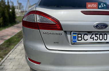 Седан Ford Mondeo 2008 в 