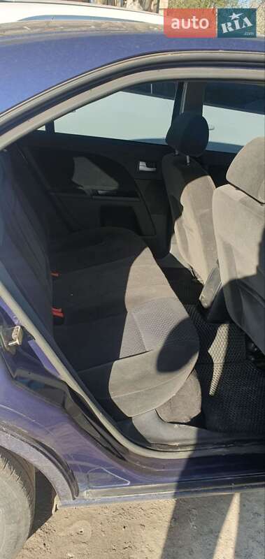 Ліфтбек Ford Mondeo 2002 в Тернополі
