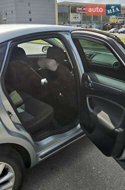 Седан Ford Mondeo 2011 в 