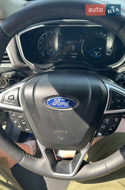 Универсал Ford Mondeo 2016 в 
