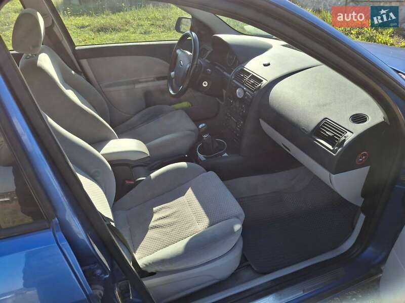 Універсал Ford Mondeo 2001 в Тернополі