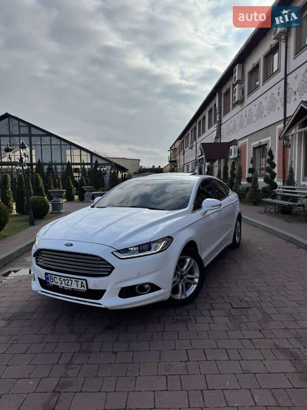 Седан Ford Mondeo 2017 в 