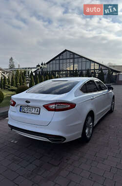 Седан Ford Mondeo 2017 в 