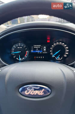 Седан Ford Mondeo 2017 в 