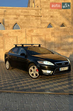 Седан Ford Mondeo 2010 в 