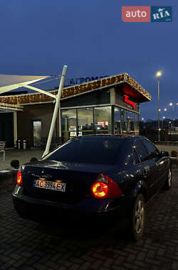 Седан Ford Mondeo 2004 в 