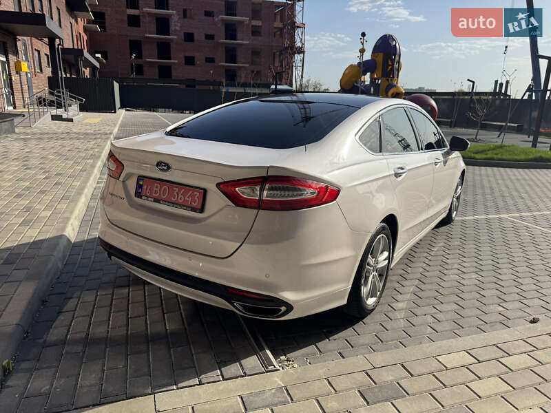 Седан Ford Mondeo 2015 в Миргороде