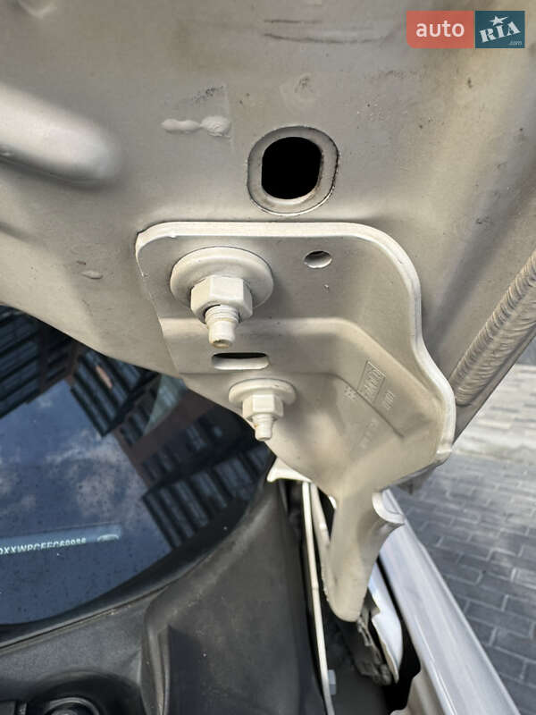 Седан Ford Mondeo 2015 в Миргороде
