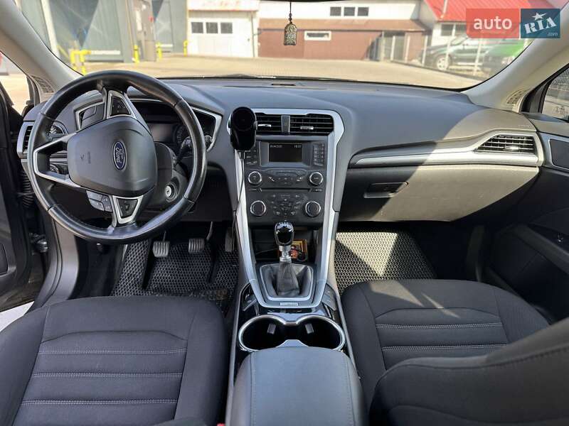 Лифтбек Ford Mondeo 2015 в Коломые