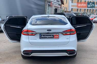 Седан Ford Mondeo 2019 в 