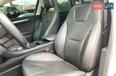 Седан Ford Mondeo 2019 в 