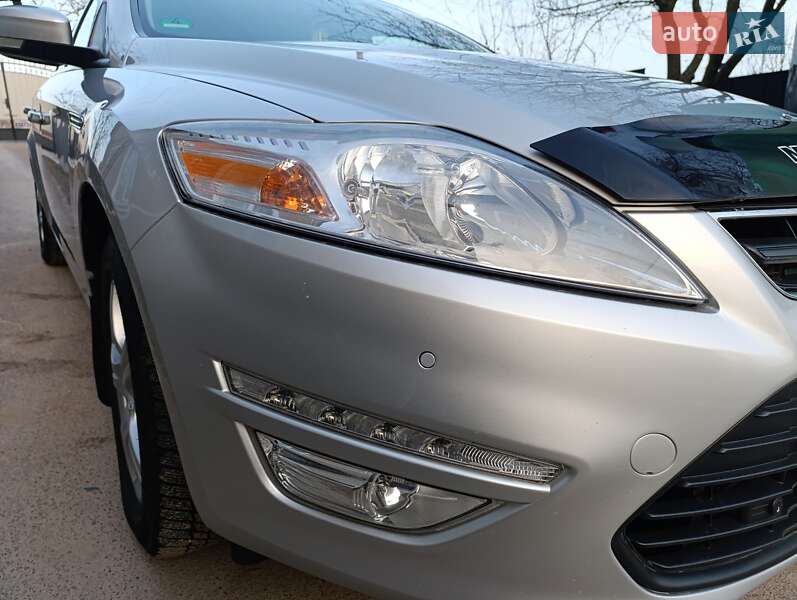 Универсал Ford Mondeo 2011 в Шумске