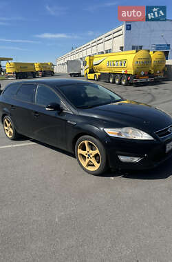 Универсал Ford Mondeo 2011 в 