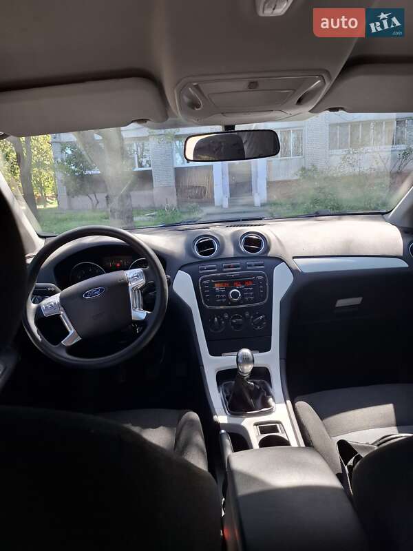 Лифтбек Ford Mondeo 2013 в Днепре