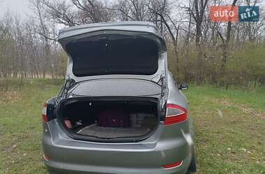Седан Ford Mondeo 2010 в 