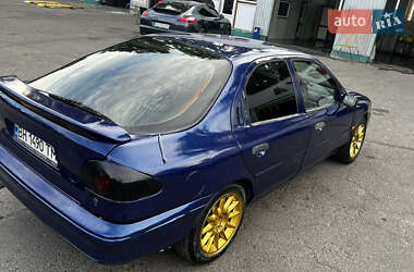Седан Ford Mondeo 1995 в Одесі