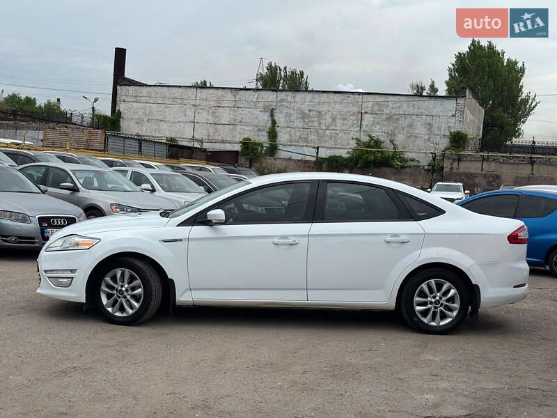 Седан Ford Mondeo 2012 в Запоріжжі