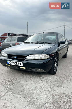 Лифтбек Ford Mondeo 1996 в Запорожье