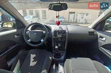 Ліфтбек Ford Mondeo 2001 в 