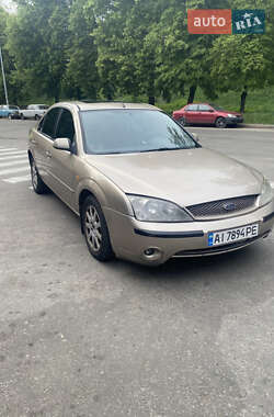 Седан Ford Mondeo 2001 в 