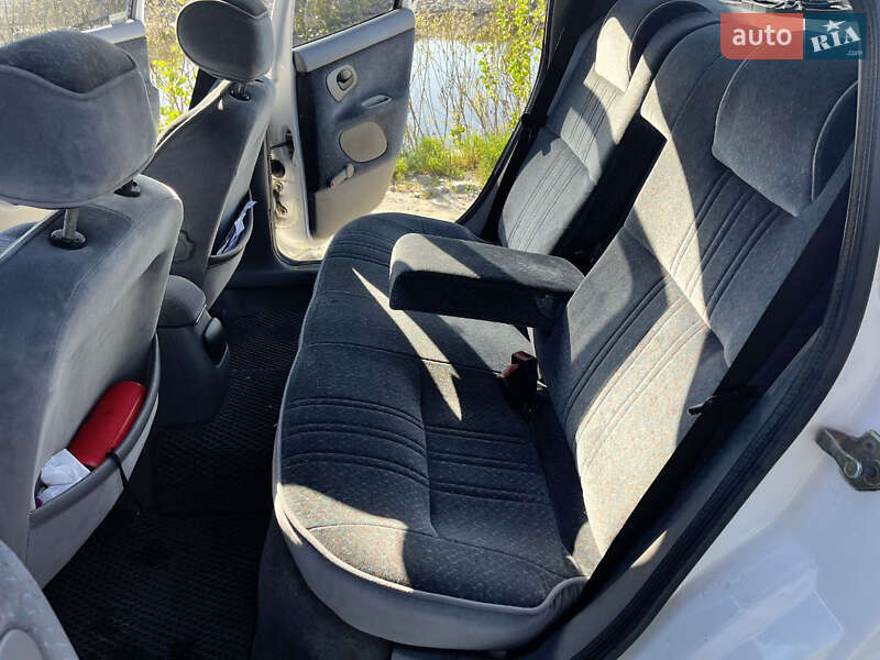 Седан Ford Mondeo 1994 в Кременчуге