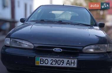 Седан Ford Mondeo 1994 в Шумську