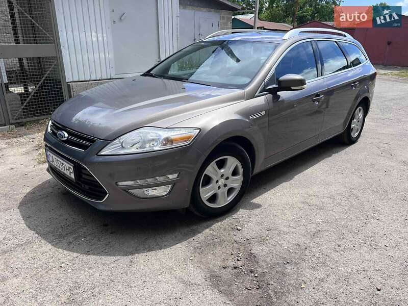 Универсал Ford Mondeo 2011 в Городище