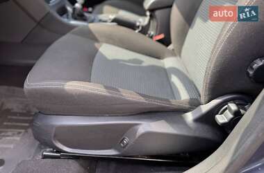 Ліфтбек Ford Mondeo 2013 в 