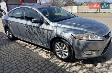 Ліфтбек Ford Mondeo 2010 в 
