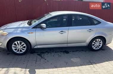 Ліфтбек Ford Mondeo 2010 в 