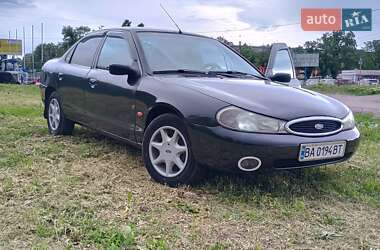 Седан Ford Mondeo 2000 в 