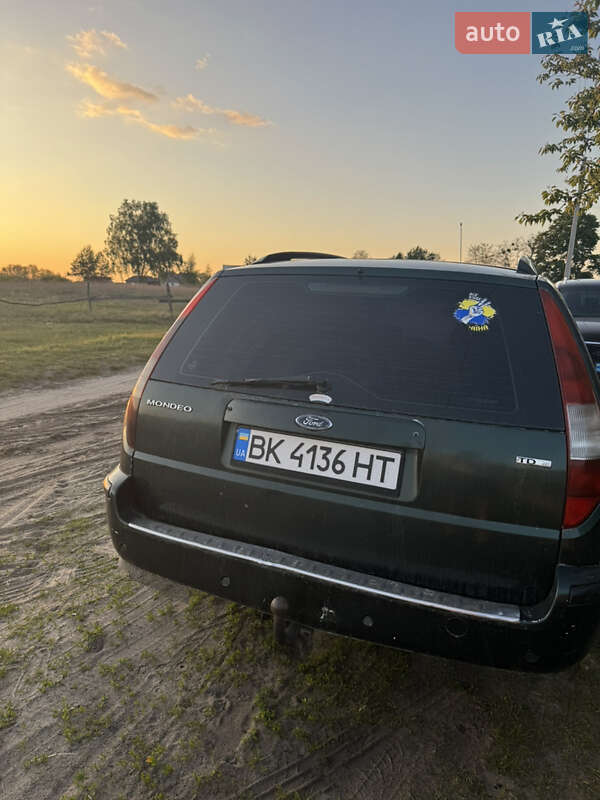 Універсал Ford Mondeo 2005 в Сарнах
