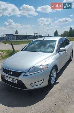Лифтбек Ford Mondeo 2009 в 
