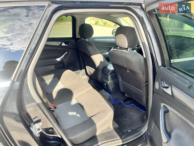 Универсал Ford Mondeo 2013 в Славуте