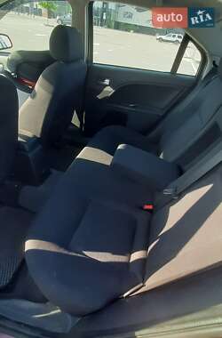 Седан Ford Mondeo 2004 в 