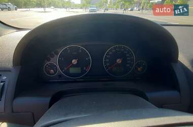 Седан Ford Mondeo 2004 в 
