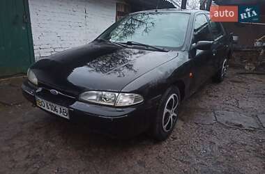 Лифтбек Ford Mondeo 1994 в Чернигове