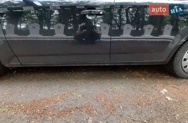 Седан Ford Mondeo 2011 в 