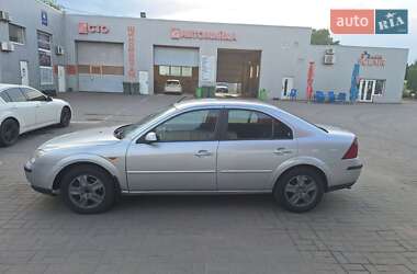 Седан Ford Mondeo 2002 в 