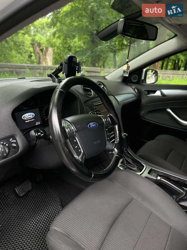 Універсал Ford Mondeo 2013 в Рівному