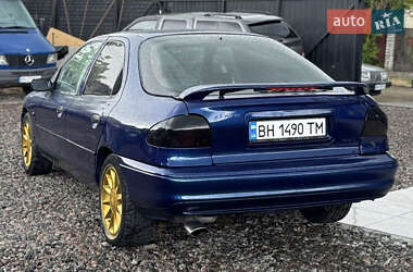 Седан Ford Mondeo 1995 в 